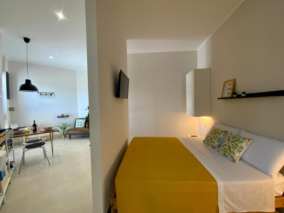“Bedda Mattri” Dimora Siciliana Avola Exterior foto
